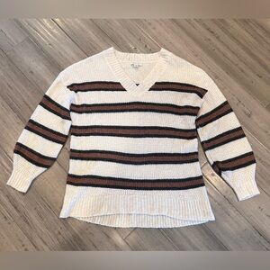 American Eagle Outfitters V-Neck Sweater